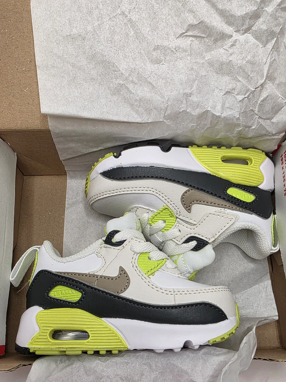 Nike Air Max 90 Easy On Size 4c Toddler Sneakers Retro White Khaki Cyber Green